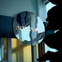 Chill in airport@Intervals Bar