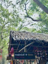 ตลาดโอ๊ะป่อย (Oh Poi Market)