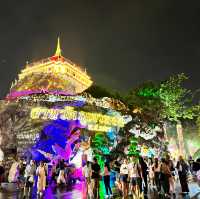 ลอยกระทงที่งานวัดภูเขาทอง 