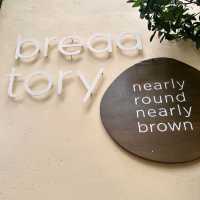 breadtory cafe