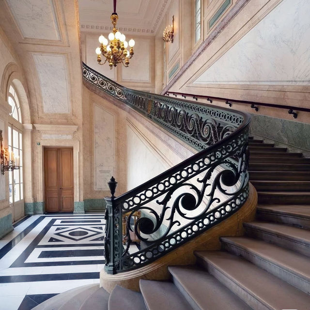 Timeless Elegance: Exploring the Historic Hôtel de la Marine in Paris