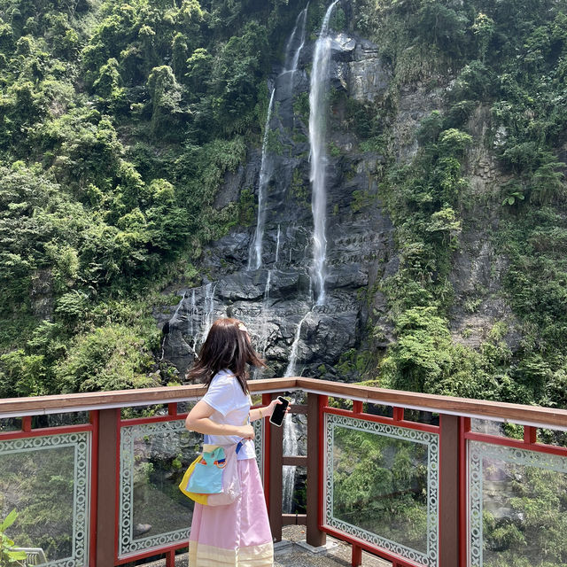 ไป Wulai, Taiwan เมืองบนเขาเล็กๆ เต็มไปด้วธรรมชาติ