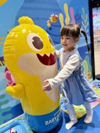 香港｜📣全新開幕‼️玩Baby Shark遊樂區攻略🎉🤩超多可愛打卡位✨小粉絲們一定要去朝聖啦