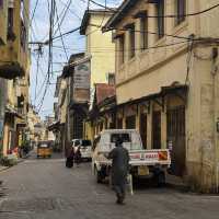 Witnessing local life in Mombasa City