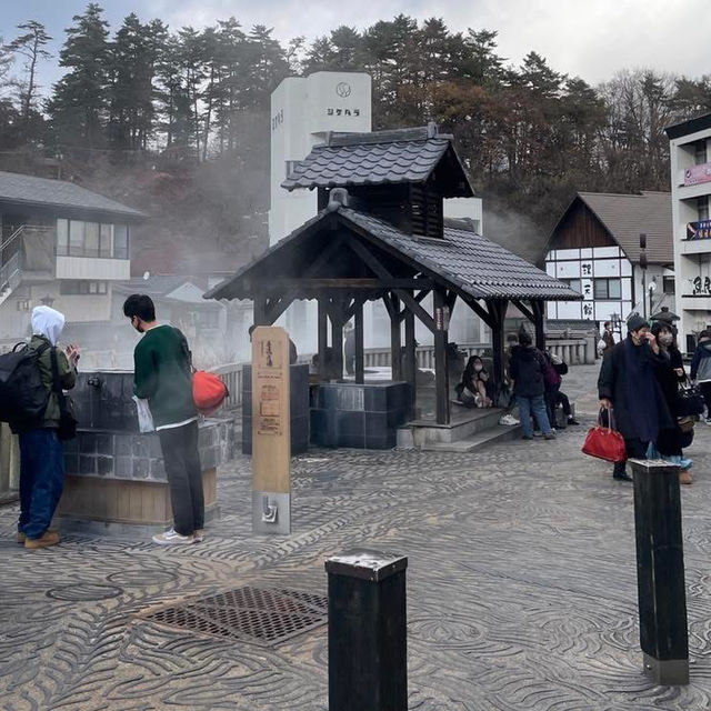 พาไปเช็กอินที่บ่อน้ำร้อน ♨️ Kusatsu Onsen ♨️