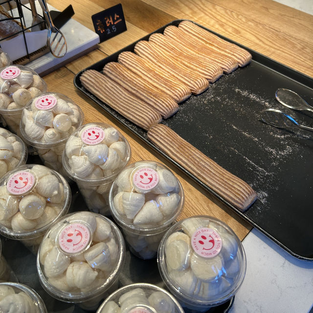 오창의 화덕빵이 유명한 대형 베이커리카페🥖🥯