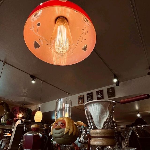 popular cafe