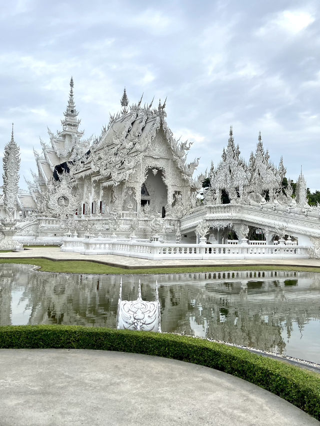 White Temple Chiang Rai: A Stunning Masterpiece