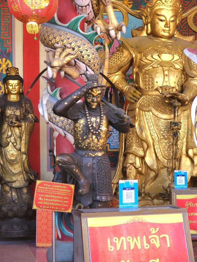 แก้ชงที่วัดพนัญเชิงวรวิหาร