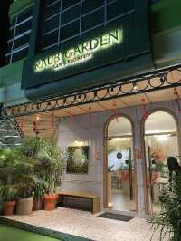 Classy cafe for birthday party and special event