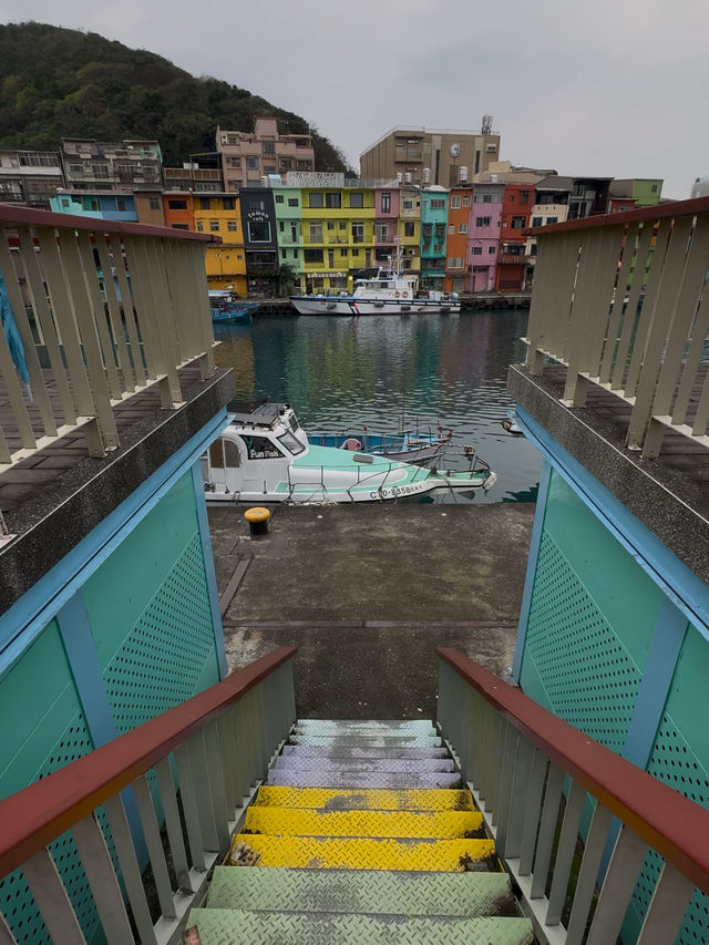 A Splash of Color: Exploring the Zhengbin Port Color Houses in Keelung