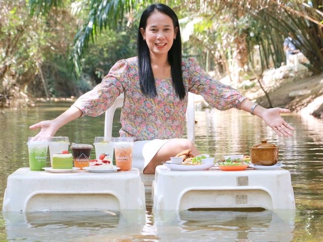 คลองหลังบ้าน Cafe camp