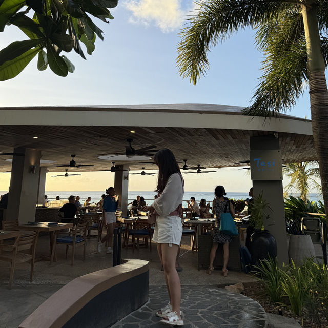 🌴 괌의 낙원, ‘타시 그릴’에서 즐기는 환상적인 석양과 미식 여행 🍽️