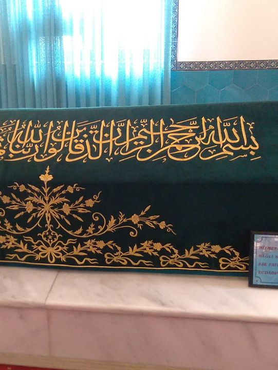 13세기 오스만 제국 창시자 오스만 1세의 아버지 에르투룰 가지 모스크🇹🇷