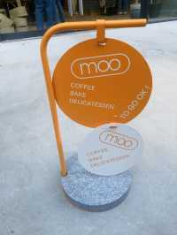 【原宿】moo - 広々したオシャレカフェを路地裏で発見 -