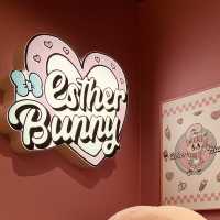 走進粉紅俱樂部｜Esther Bunny 艾絲樂小兔
