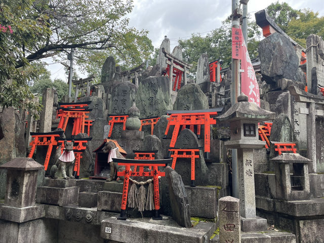 京都　伏見稲荷大社　伏見稲荷山
