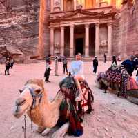 🏜️ Must-Visit Places in Petra, Jordan 🏺