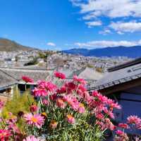 Lijiang Winter Wonderland: Snow-Capped Peaks, Ancient Streets, and Modern Comforts