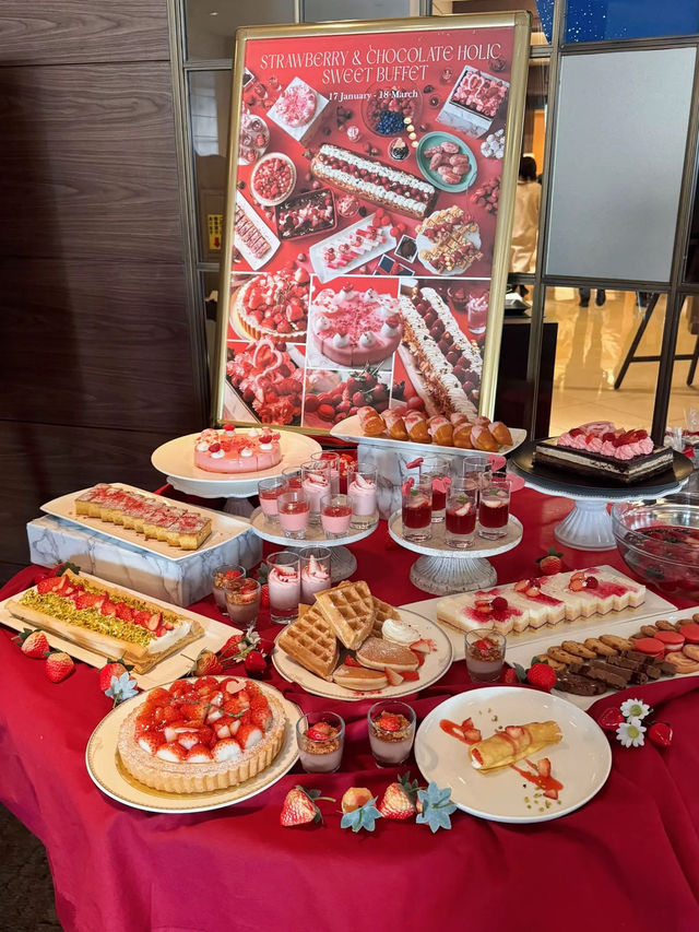 【30周年記念🎉】インタコ東京ベイのスペシャルブッフェ🍽🍓🥩