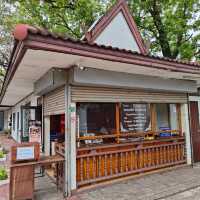 Cultural Highlights: A Quick Tour of Vientiane's Gems 🌍🏛️