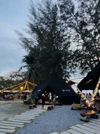 ร้านสุดชิล ครบครับ อาหาร วิวทะเล Grove Phuket