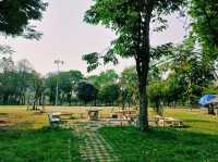 泰國曼谷市中心素坤逸區城市綠洲公園一日遊行程，親子遊行程，素坤逸繁華大道，適合打卡拍照📸親子遊