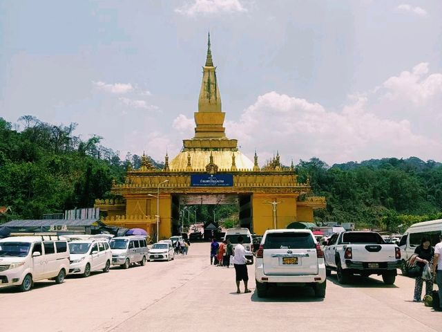 老撾磨丁旅行攻略，適合打卡拍照📸