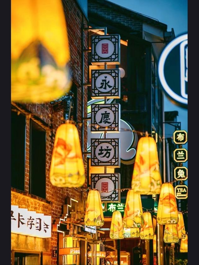 Yongqing Fang (永庆坊) – A Cultural Revival in Guangzhou