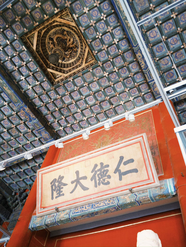 探索故宮：中國古代皇宮的瑰寶✨🩷