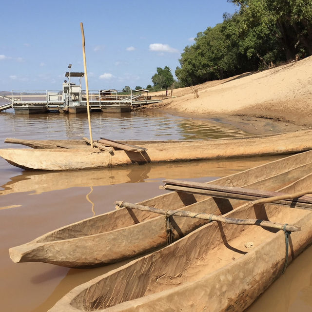 探索靜謐奇景｜Manambolo River 