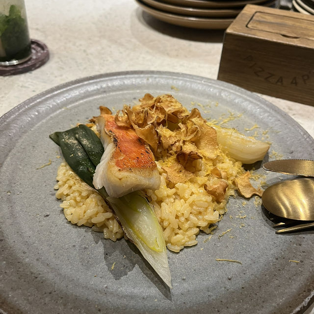 【東京🗼】🇻🇳逆輸入の人気ピザ日本１号店が麻布台に！🍕