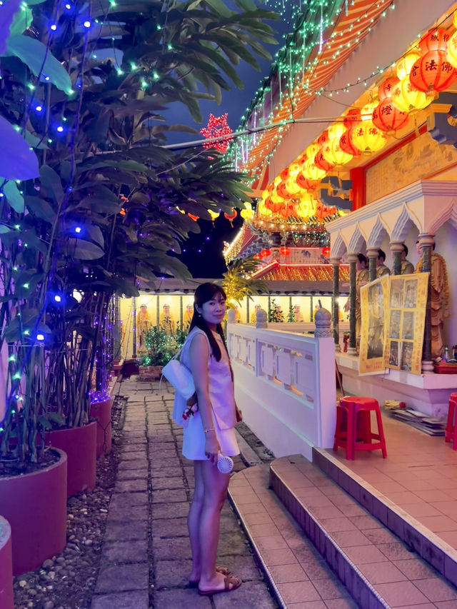 When tradition meets neon magic — Kek Lok Si lights up the New Year like no other!