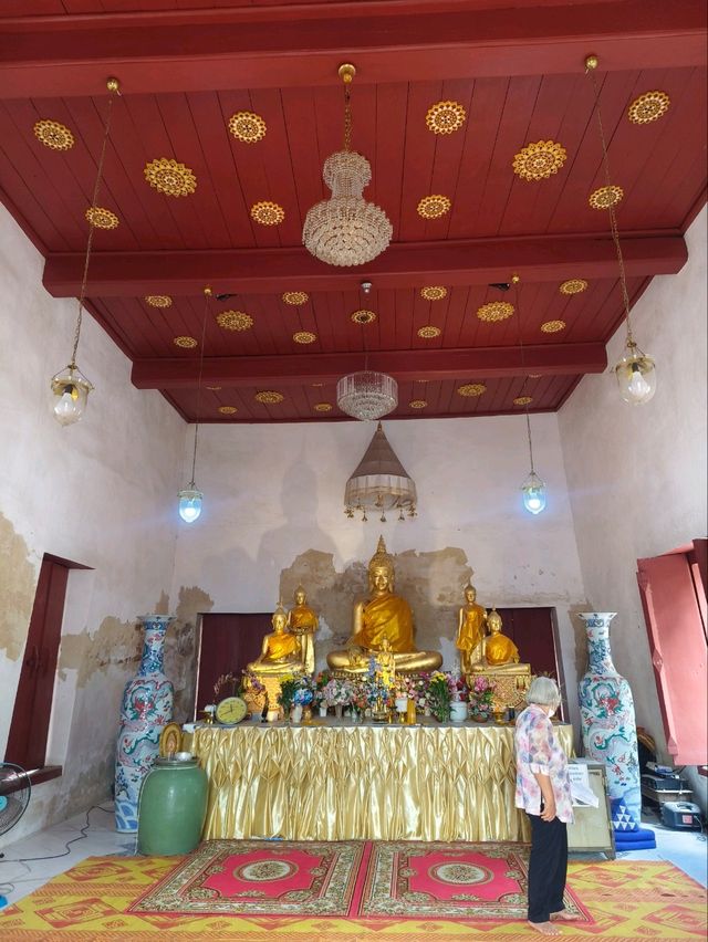 วัดชลอ นนทบุรี