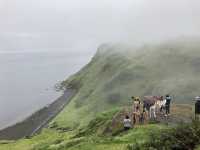 【蘇格蘭天空島一日遊｜跟團心得】風吹雨打也不想錯過的壯麗風景