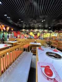 A Fiery Feast at Mudan China Hotpot