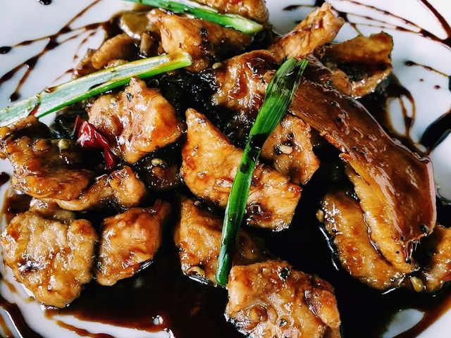 Sanon Restaurant: Dining with a Purpose in Bagan