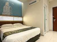  "Sri Estek Hotel Sepang: Your Budget-Friendly Gateway Near KLIA."