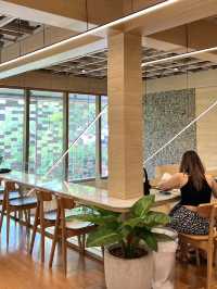 曼谷Ari社區超人氣度假風情咖啡店💕NANA Coffee Roasters 