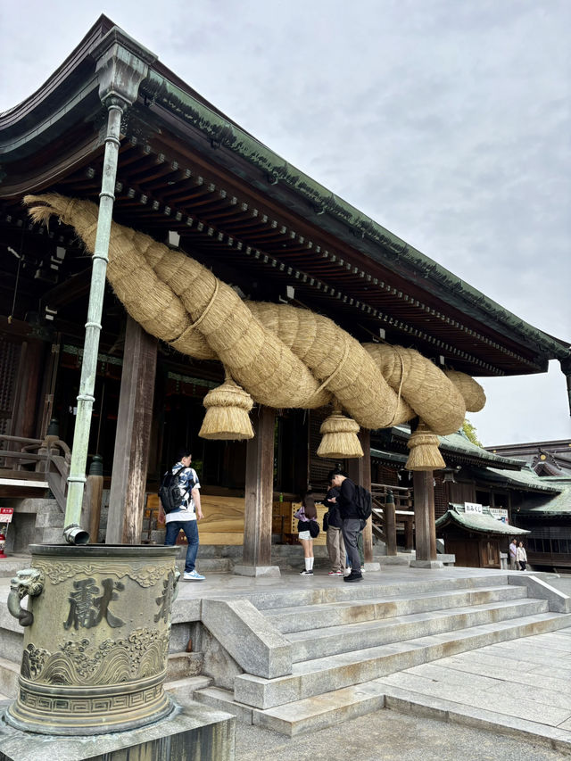 【福岡県】高台から参道と海が望める宮地嶽神社！