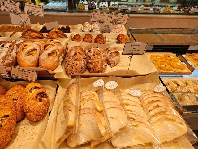 경기도 여행 빵지순례 필수코스 🍞 하얀풍차