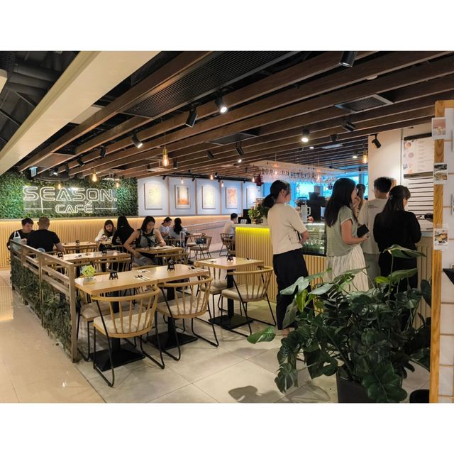 葵興kcc商場有一間樓上酒吧性價比高