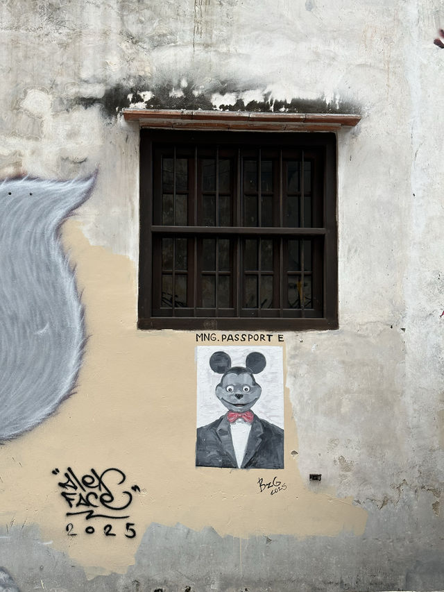Discover Armenian Street 🇲🇾: A Cultural and Culinary Haven in Penang 