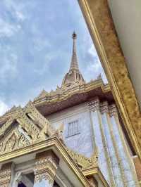 เที่ยว วัดไตรมิตรวิทยาราม วรวิหาร กรุงเทพ