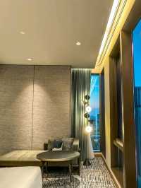 🌺 Kimpton Vibes in Bangkok: Where City Cool Meets Lush Comfort