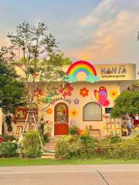 คาเฟ่ดอกไม้และร้านอาหารฟีลครอบครัวในสวน 🌸🌷