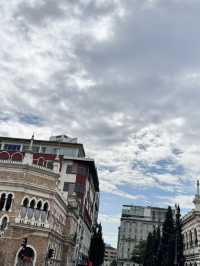 吉隆坡歷史文化城區～英雄紀念碑、高等法院、國會大廈