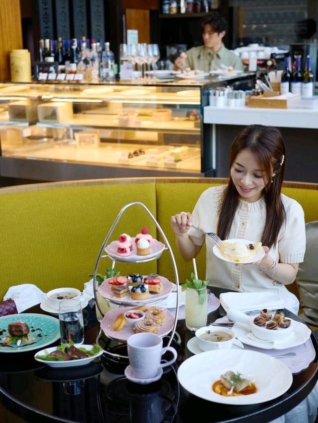 Afternoon Tea🧁酒店下午茶，Hotel ICON與𝗟𝗘 𝗖𝗥𝗘𝗨𝗦𝗘𝗧聯手合作推出下午茶