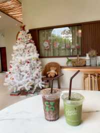 คาเฟ่หาดใหญ่ At CheevitCheeva 🍰✨