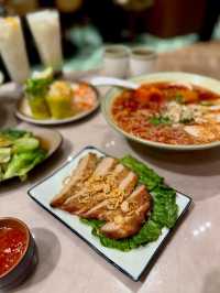 啟德體育園一間親民的越南菜🍜，性價比十分之高😍！